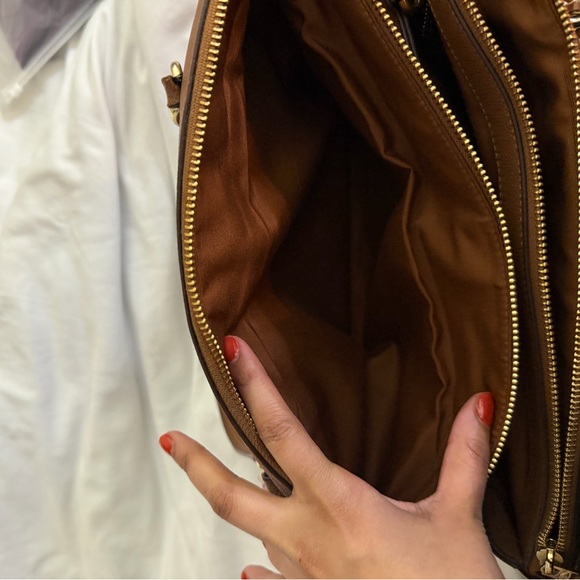 Coach Tan Leather Shoulder Bag - Picture 5 of 11